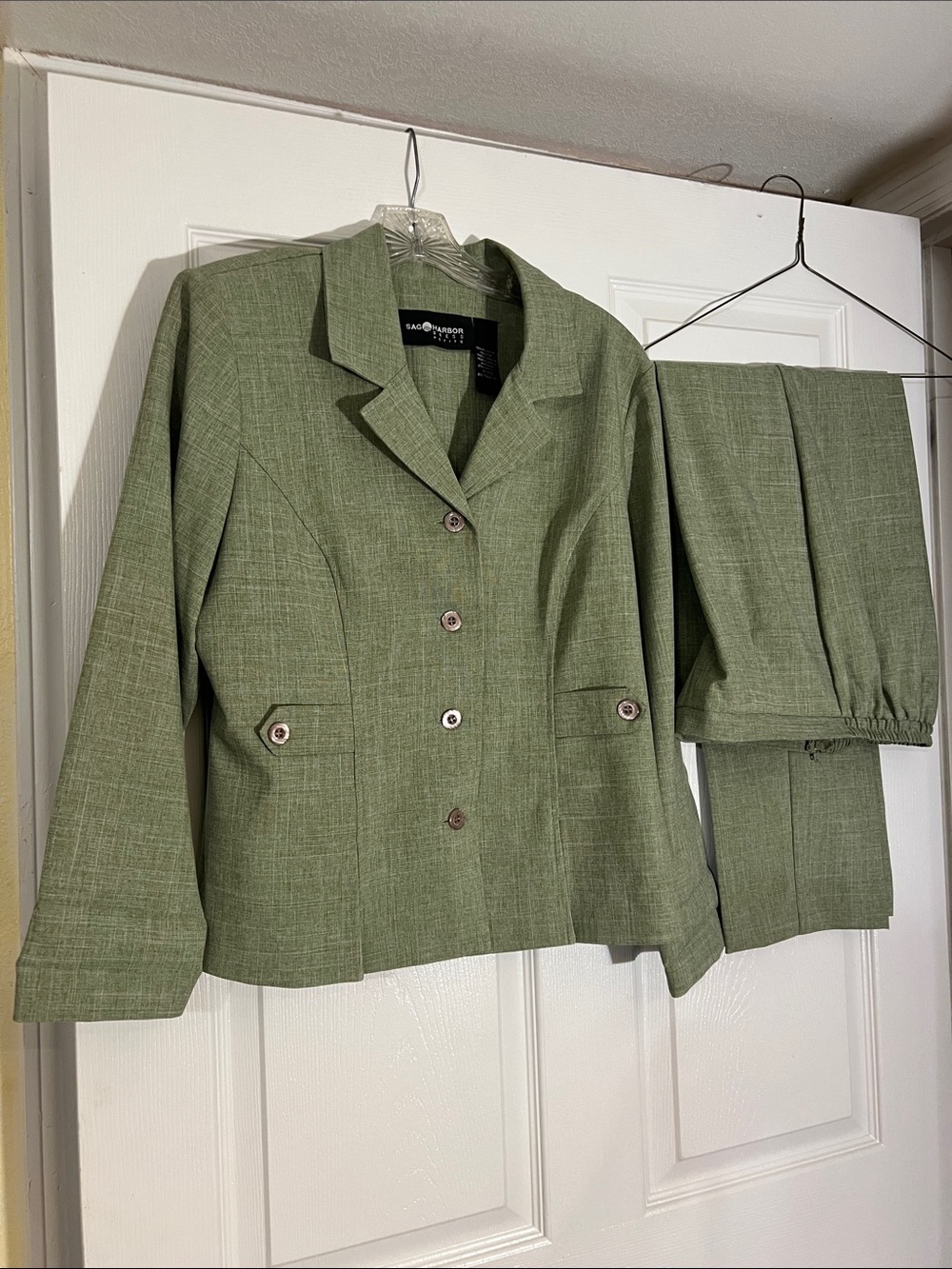 Sag Harbor Olive Tailored Blazer and Matching Pants